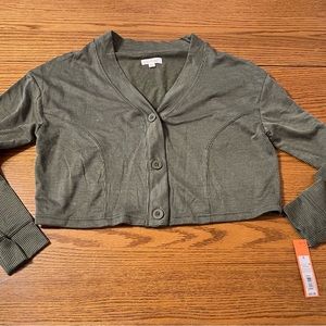 Cropped cardigan knit sweater